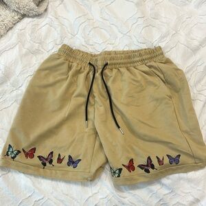 Men’s shorts with butterfly detail